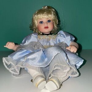 Disney Marie Osmond Tiny Tot Baby Cinderella Porcelain Doll